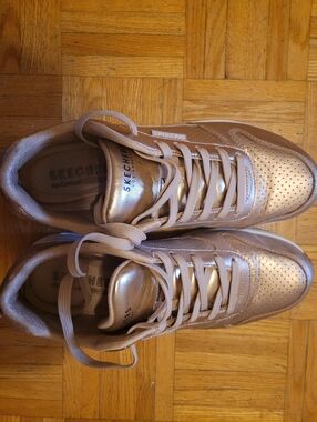 Skechers Metallic Rose Lace-Up Athletic Sneakers